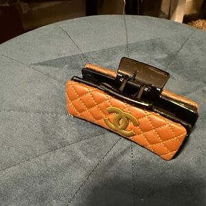 Quilted Hair Clip in Tan and Black